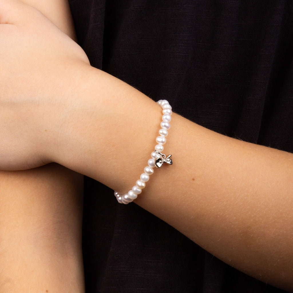 D For Diamond Shell Pearl and Bow Charm Bracelet with Diamond