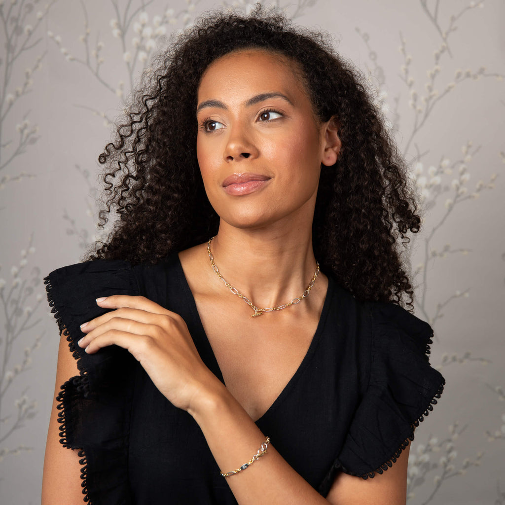Laura Ashley Fashion T-Bar Necklace
