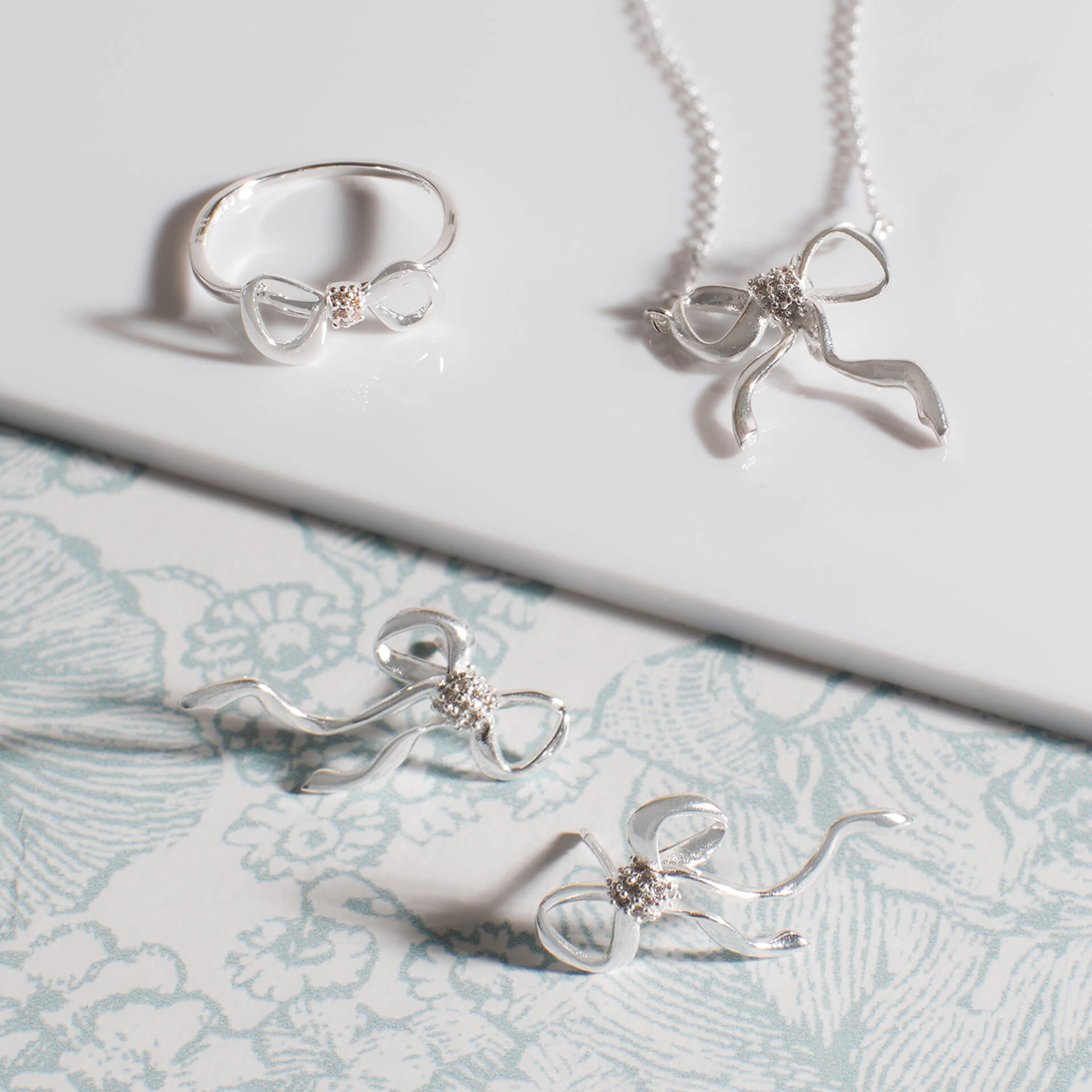 Laura Ashley Fashion Ribbon Bow Earrings