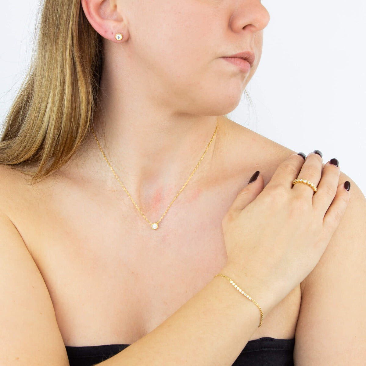 Beginnings Millegrain Edge Round Stud Earrings