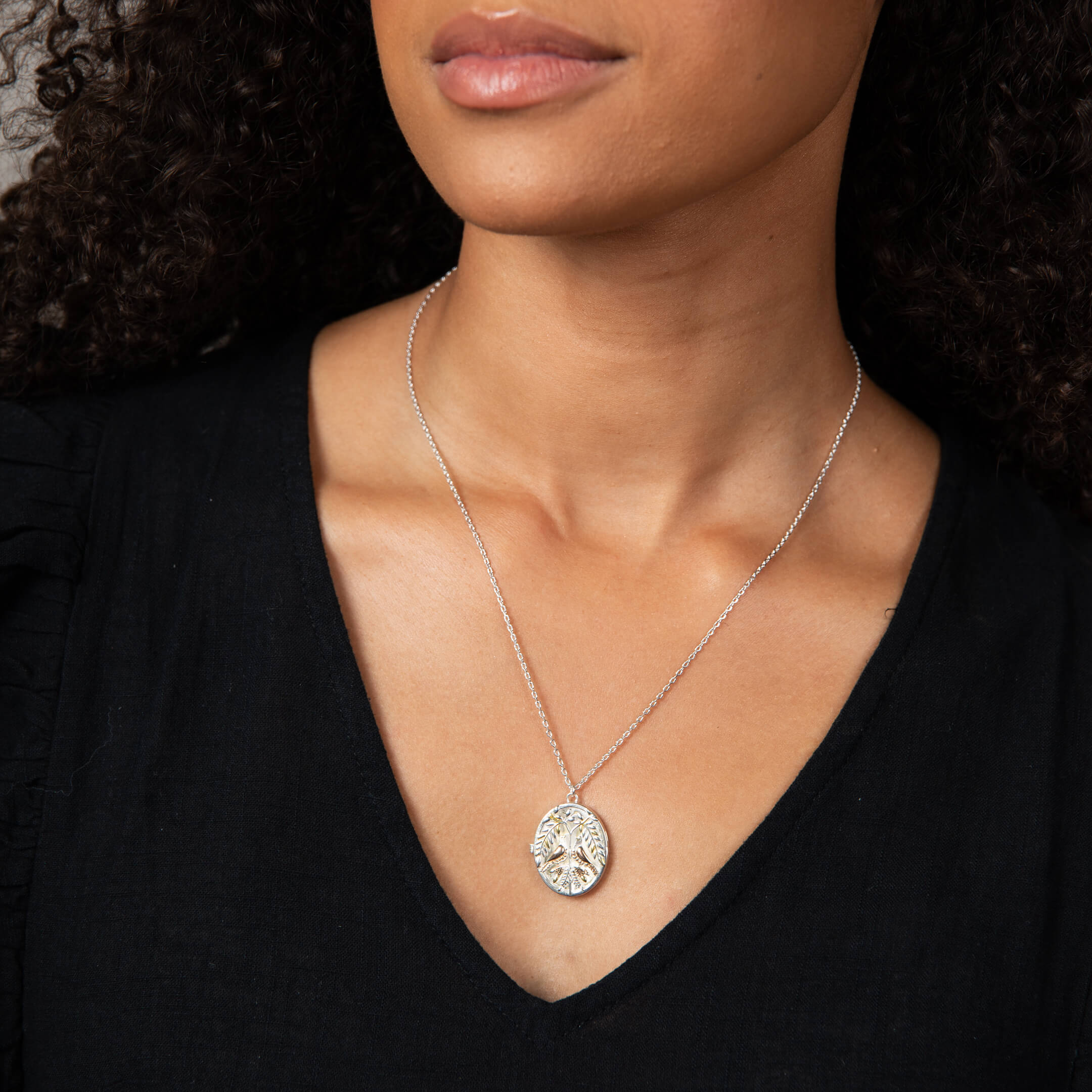 Laura Ashley Fashion Turtle Dove Locket Necklace