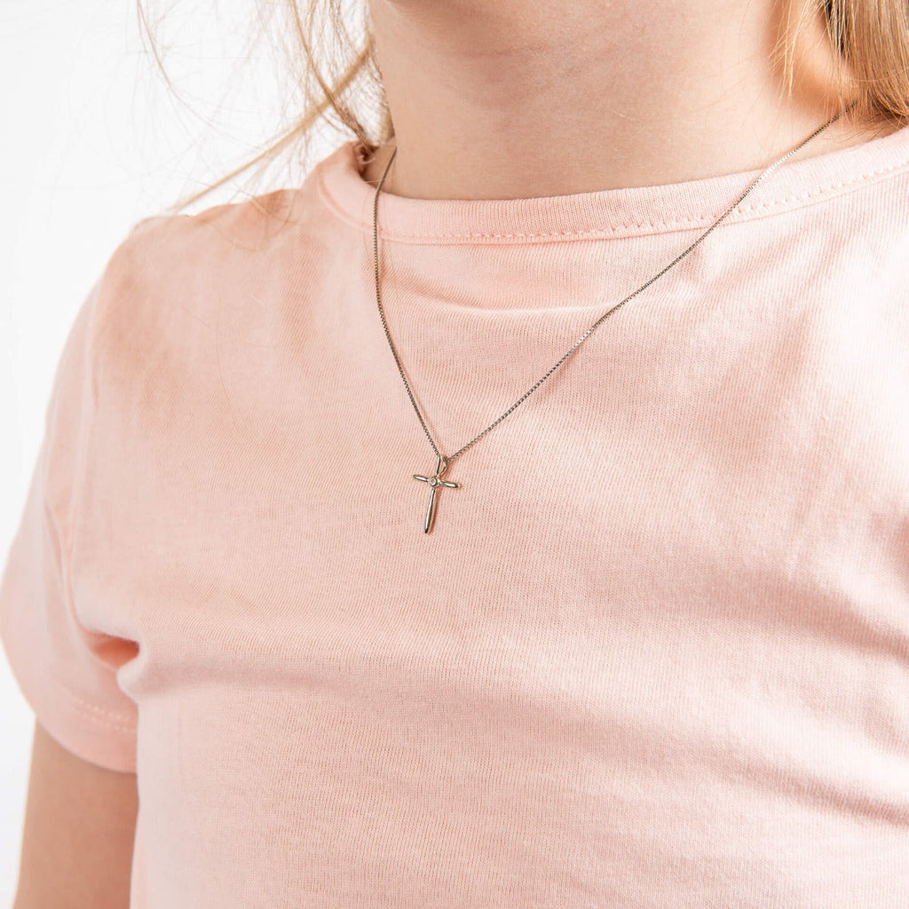 D For Diamond Rounded Profile Cross Pendant With Diamond