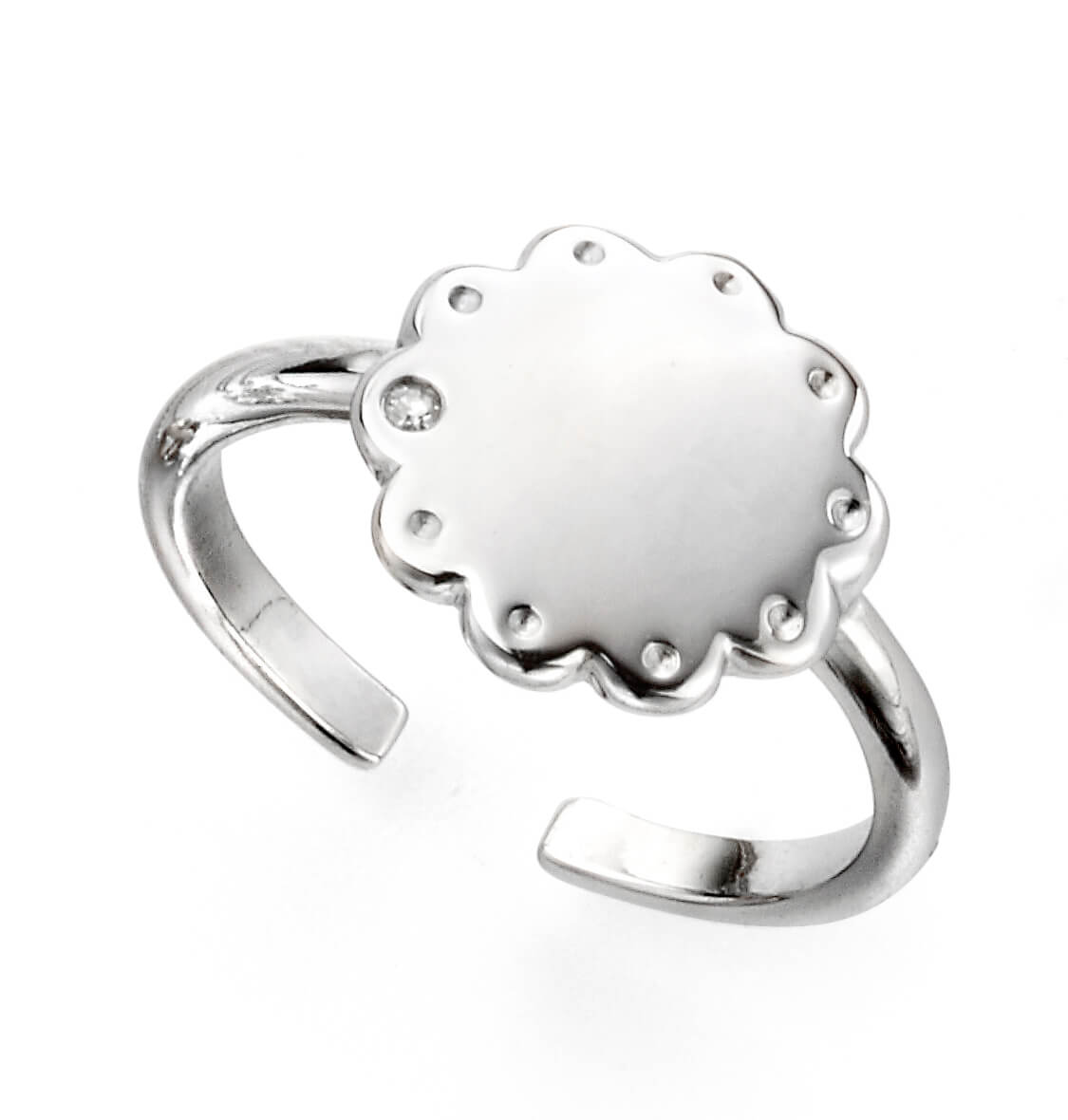D For Diamond Scalloped Edge Ring