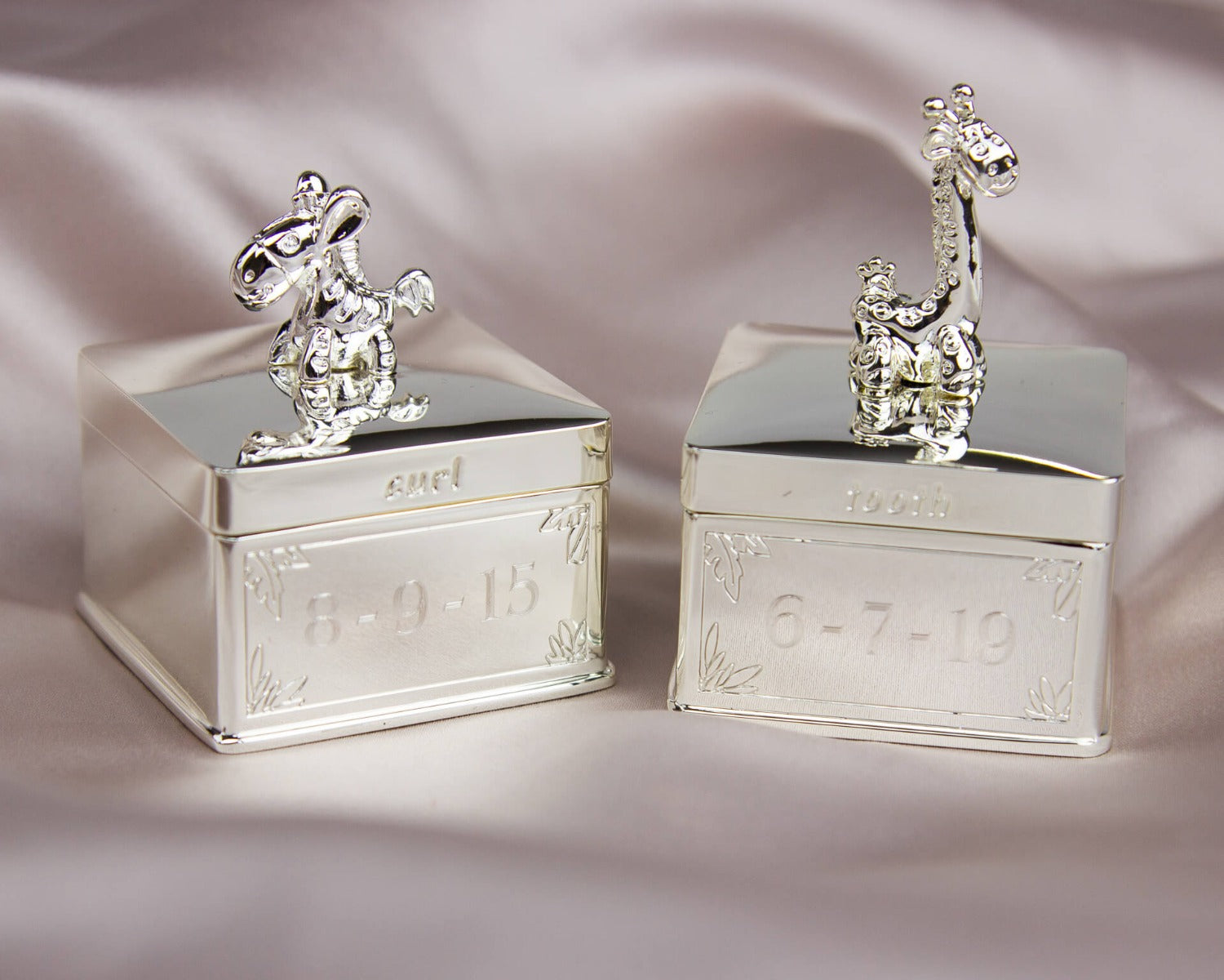 D For Diamond Giraffe and Zebra Tooth and Curl Boxes